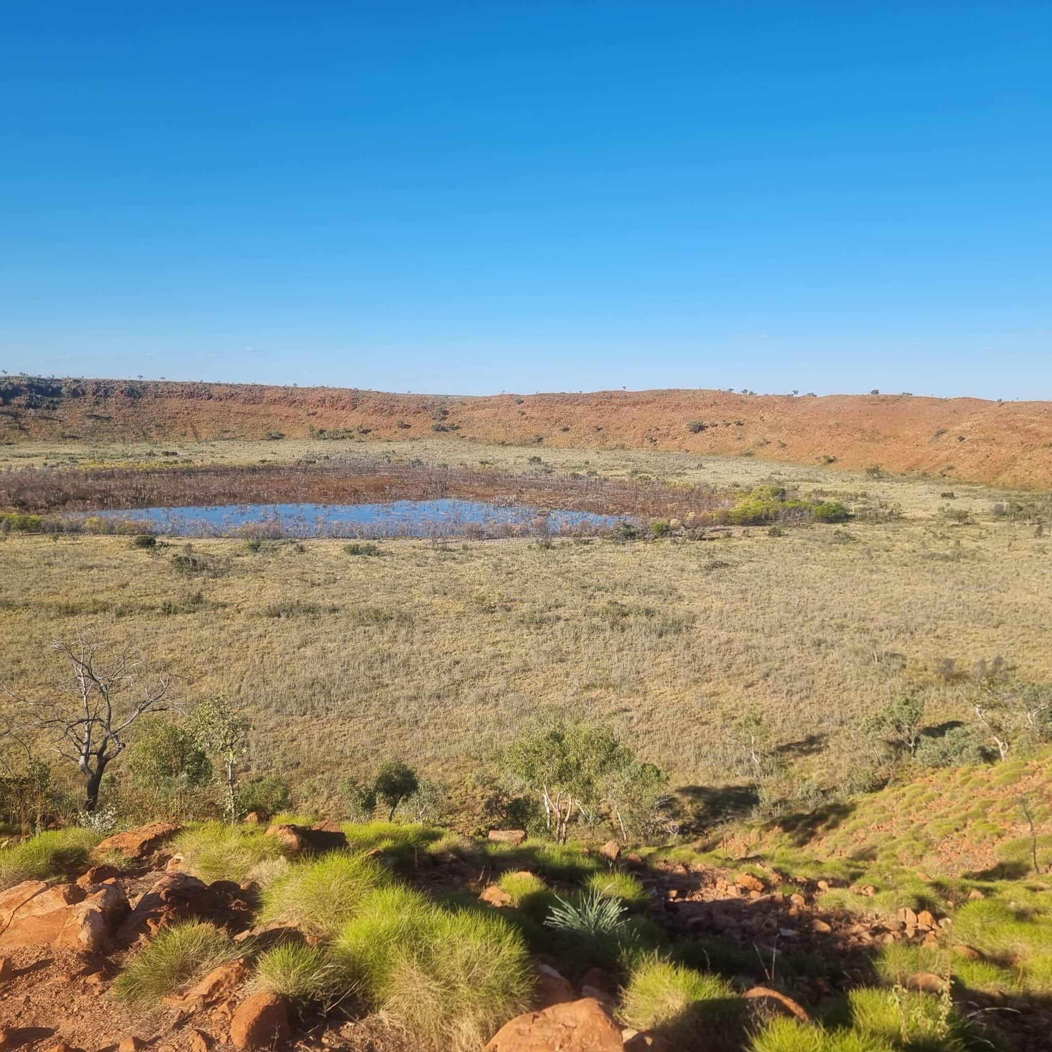 wolf creek crater western australia