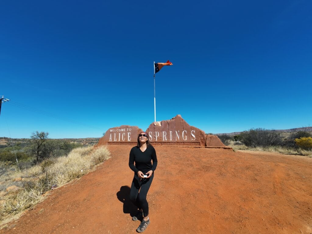 showing Solo female traveller Vicki Robertson