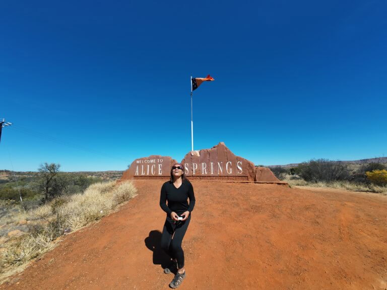 showing Solo female traveller Vicki Robertson